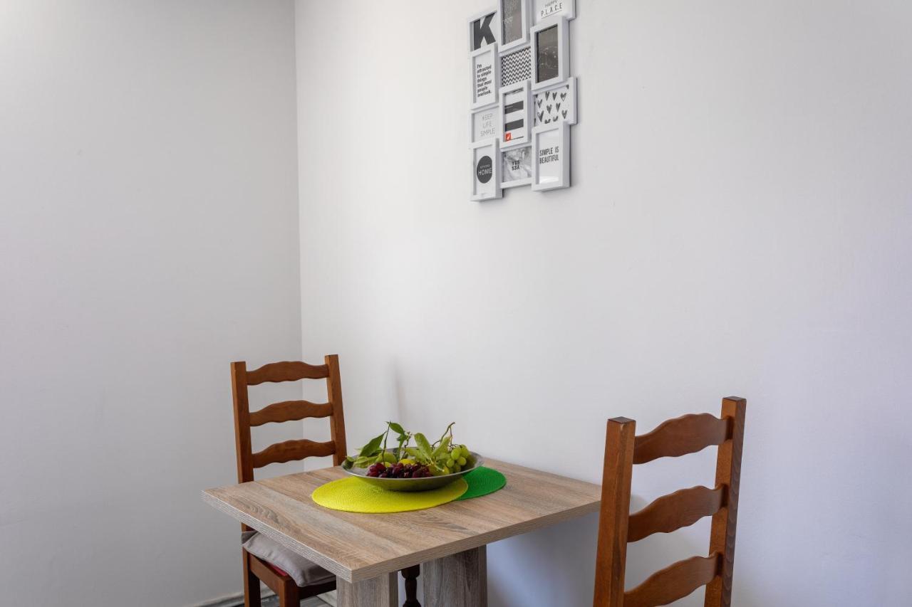 Apartments Luksa - Zf Hvar Đảo Hvar Ngoại thất bức ảnh