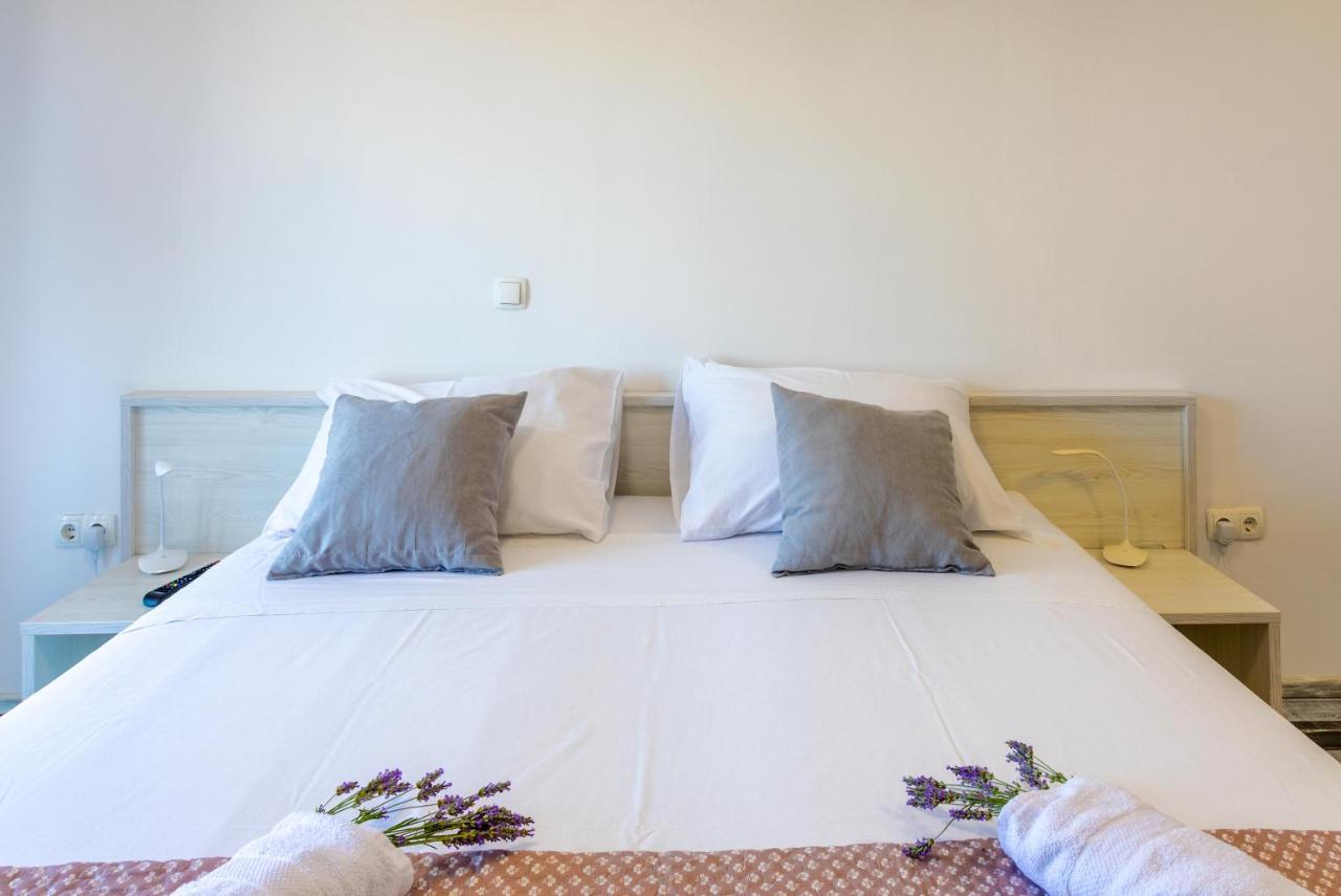 Apartments Luksa - Zf Hvar Đảo Hvar Ngoại thất bức ảnh